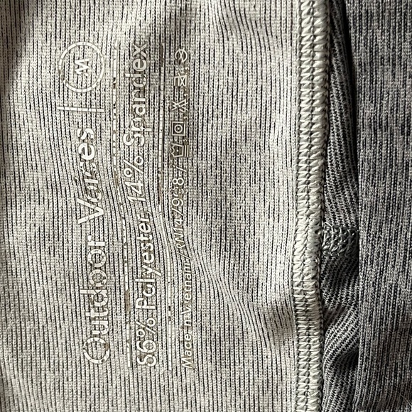 OUTDOOR Voices 7/8 Spring Leggings Size Medium Graphite/Ash/Dove No longer avail - Picture 9 of 9